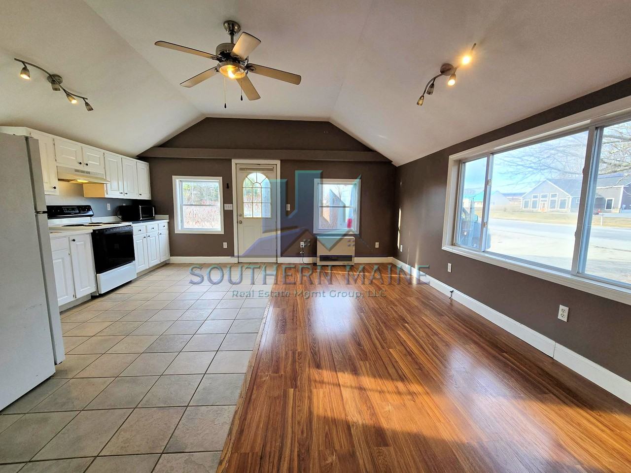 392 Roosevelt Trl #1 - Photo 6 of 21