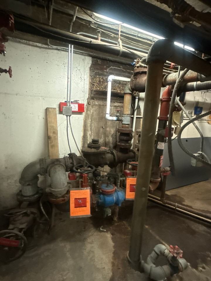 Westbrook - Photo 5 of 44