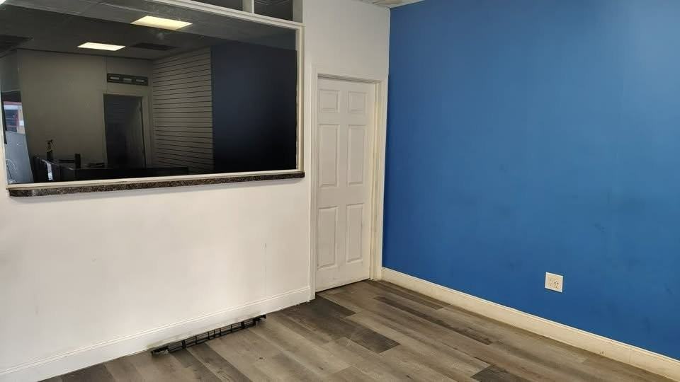 2739 Main St #4 - Photo 3 of 14