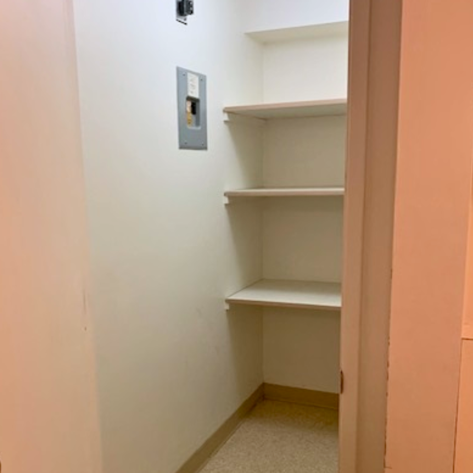 10601 100 St #127 - Photo 5 of 10