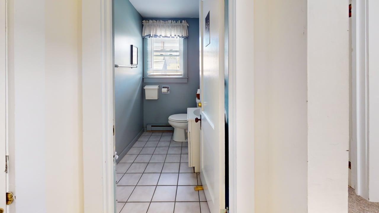 57 E Main St #B - Photo 5 of 15