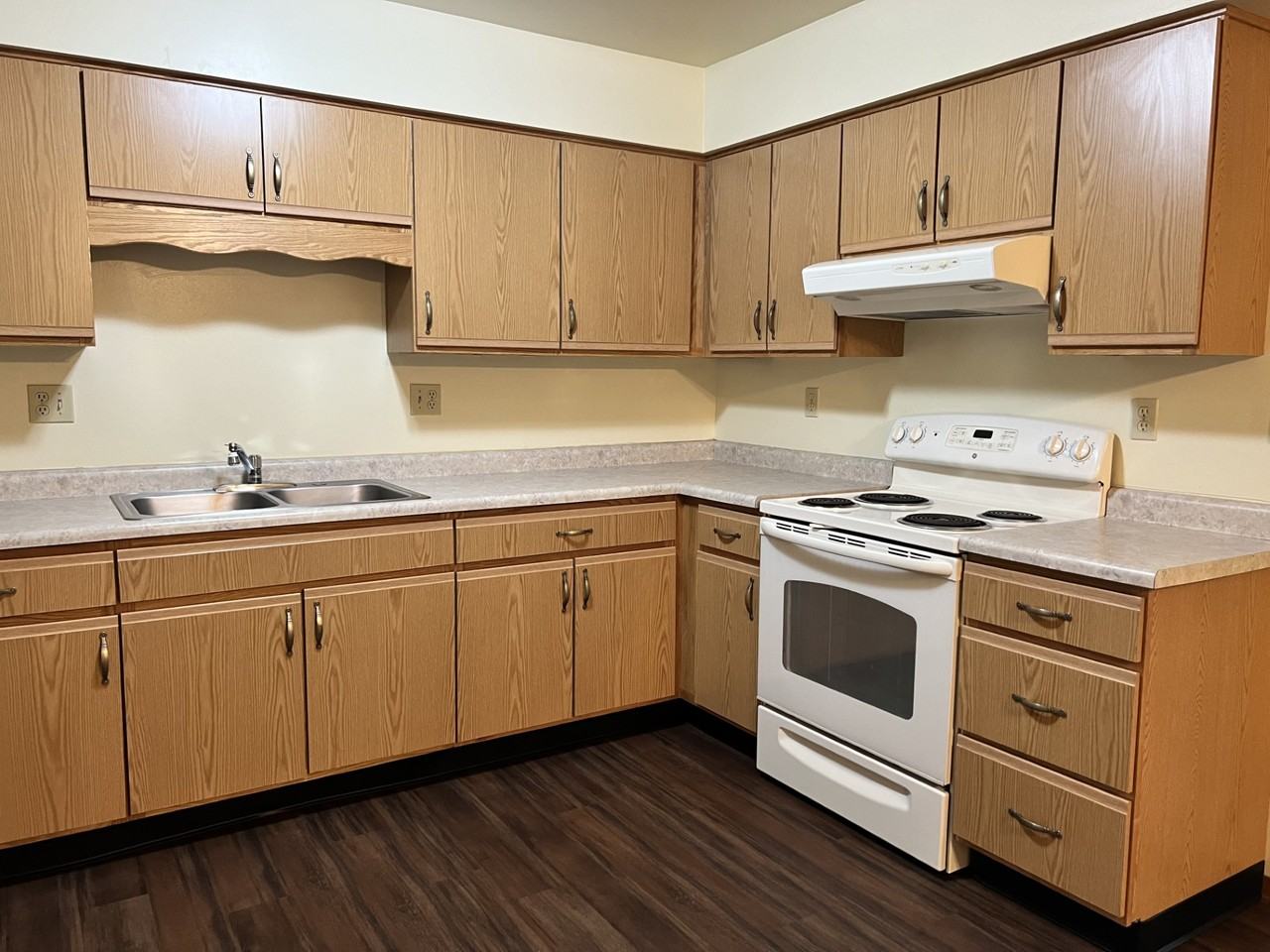 235 N 1st St #235-3 - Photo 4 of 18