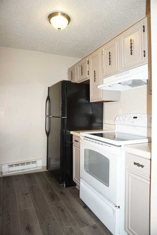 4419 Valverde Ct - Photo 3 of 8