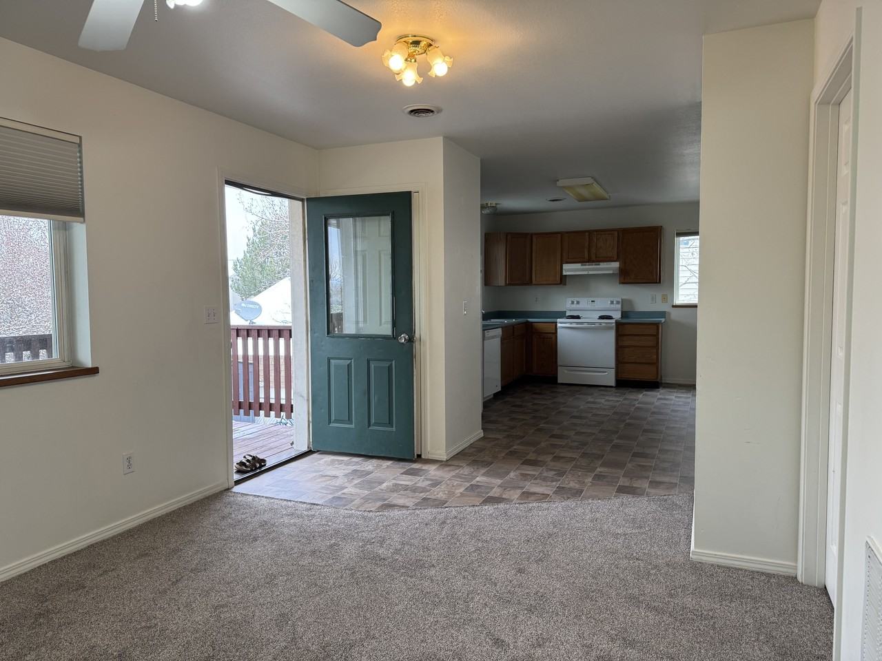 210 Show PlaceUnit C #C - Photo 2 of 10