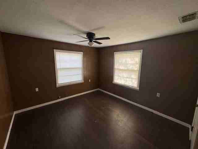 1321 W Frey St #1 - Photo 6 of 10