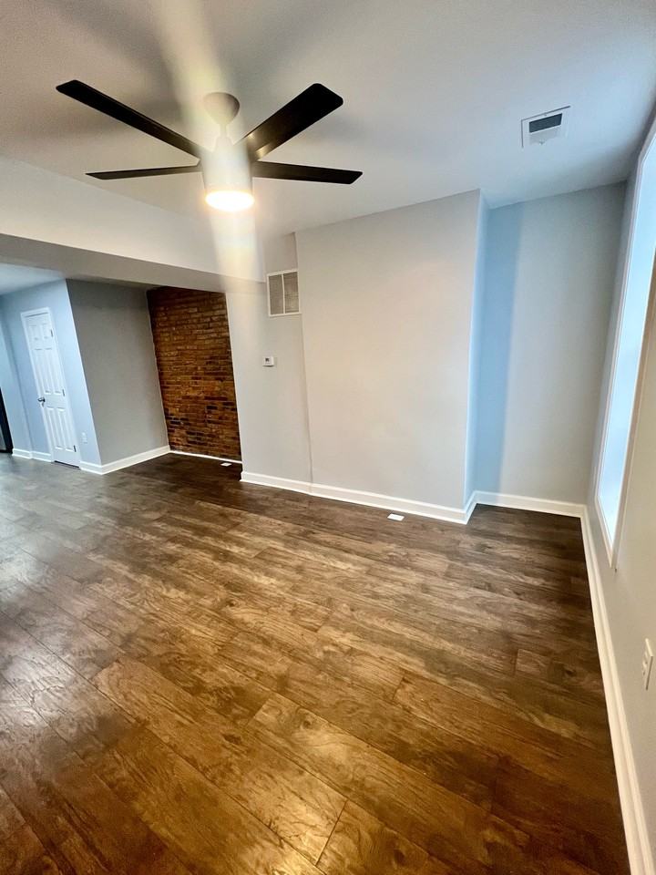 1212 W Lombard St - Photo 2 of 40