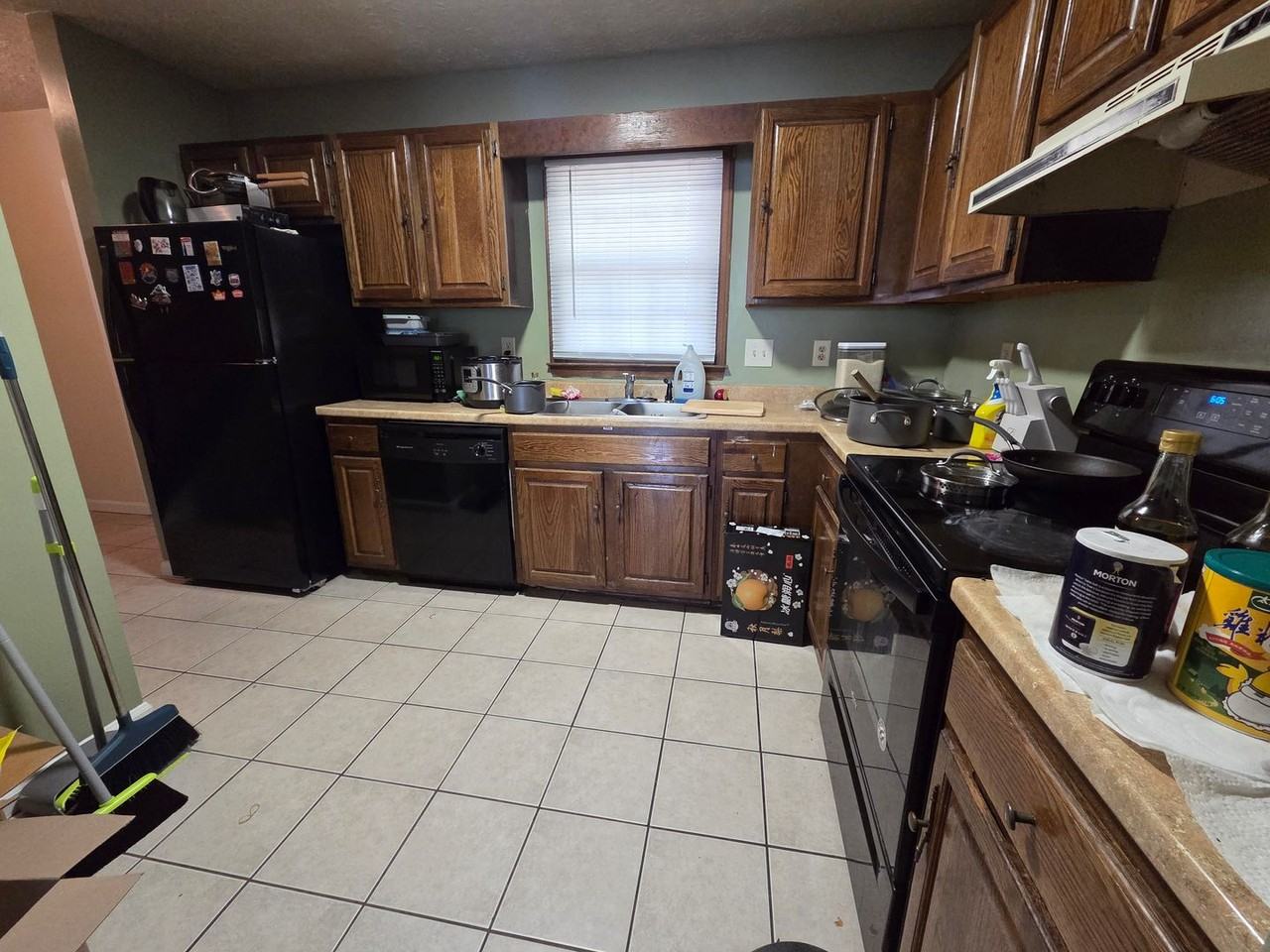 1905 S Milledge Ave #16 - Photo 3 of 12