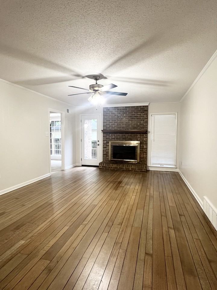 6123 Blue Springs Ave #1 - Photo 3 of 10