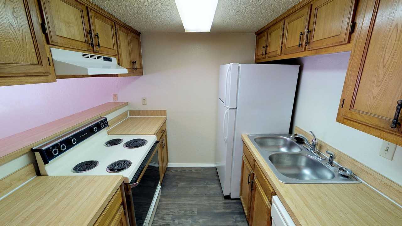 Sleepy Hollow Apartments - Photo 6 of 9