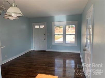 523 Franklin Ave #1 - Photo 4 of 20