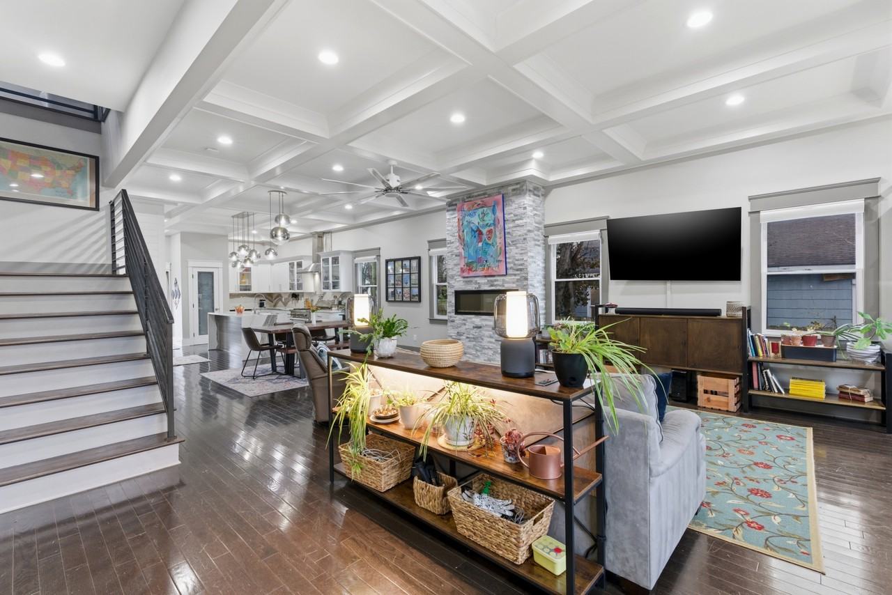 1105 Stockell St #1 - Photo 2 of 20