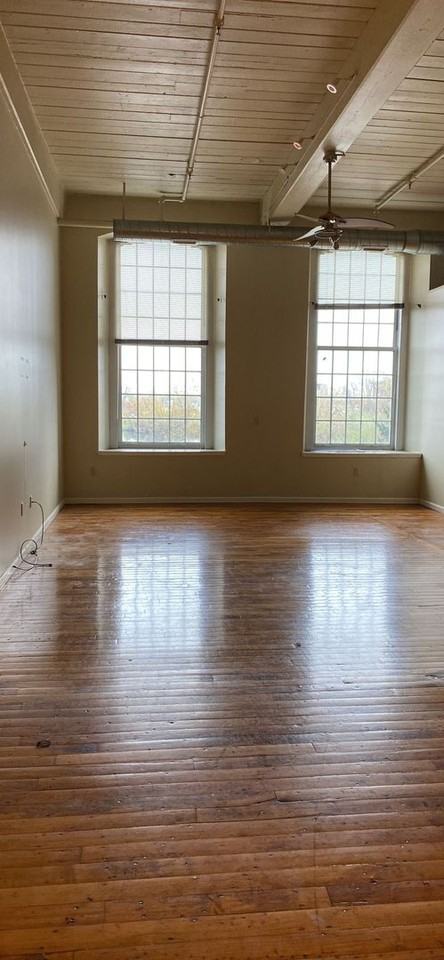 Lofts at Wamsutta Place - Photo 3 of 27