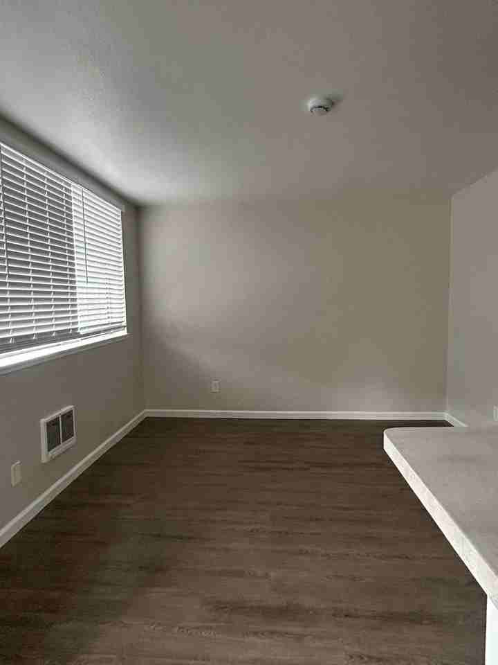 10 and 12 San Pablo Ave - Photo 2 of 28