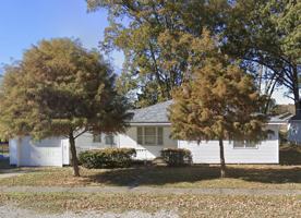 featured image of 165 N Messmer St #1