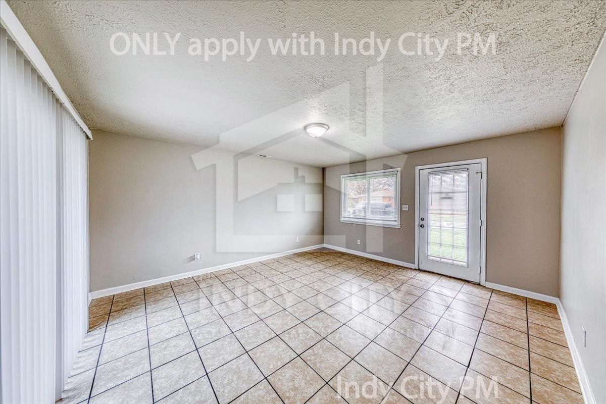 2416 Morning Star Dr #1 - Photo 5 of 24