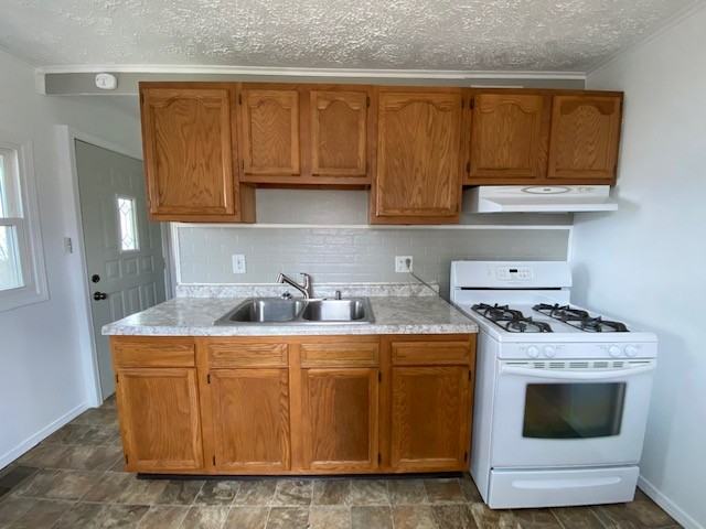 4005 Addison St #1 - Photo 4 of 16