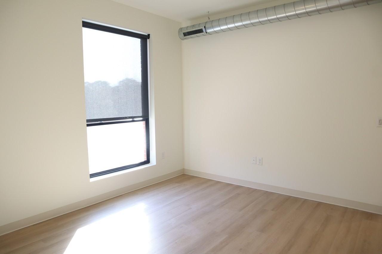 Palisades - 2062340 River Road #206 - Photo 6 of 33