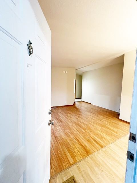 101 Ne Allen Ct #1 - Photo 3 of 34