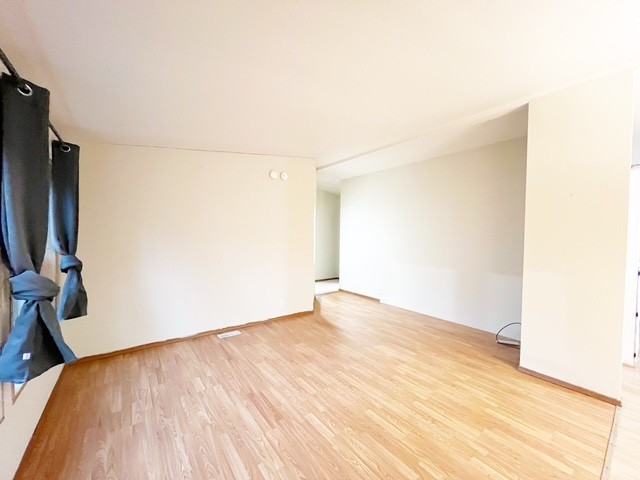 101 Ne Allen Ct #1 - Photo 4 of 34