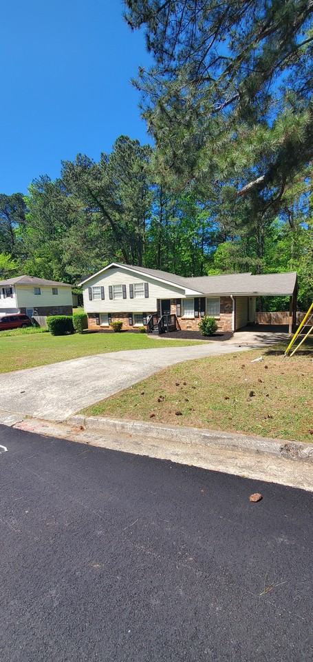 7299 Indian Hill Trl #1 - Photo 2 of 8