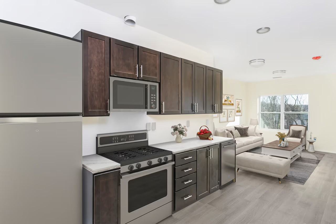 Townhomes along Hamilton Ave, MD! - Photo 4 of 35