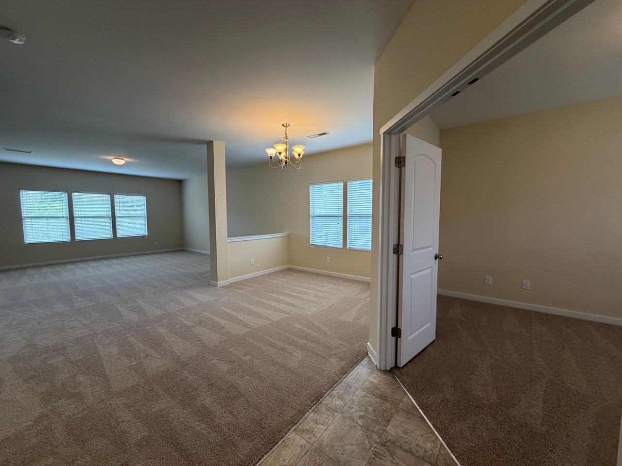 1328 Shaw Ave - Photo 3 of 25