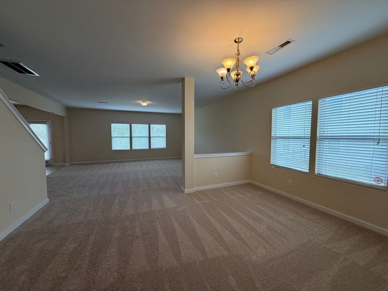 1328 Shaw Ave - Photo 5 of 25