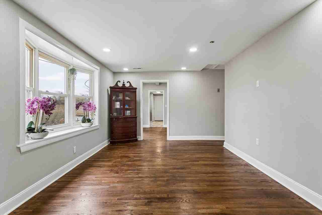 1428 24th StreetUnit A #1 - Photo 3 of 17