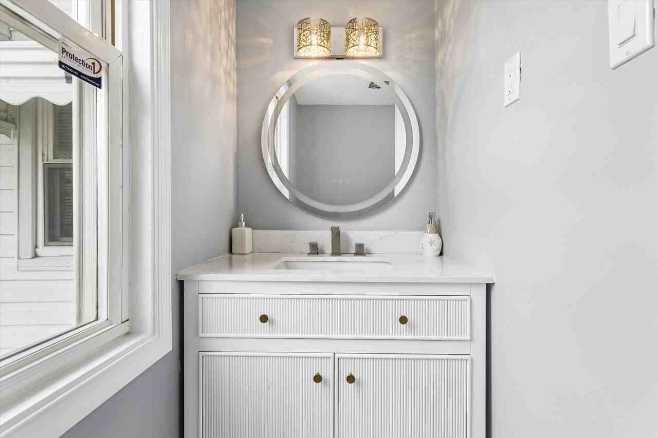 1428 24th StreetUnit B #1 - Photo 5 of 9