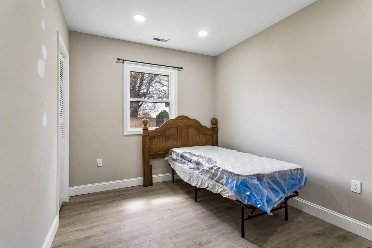 1428 24th StreetUnit B #1 - Photo 7 of 9