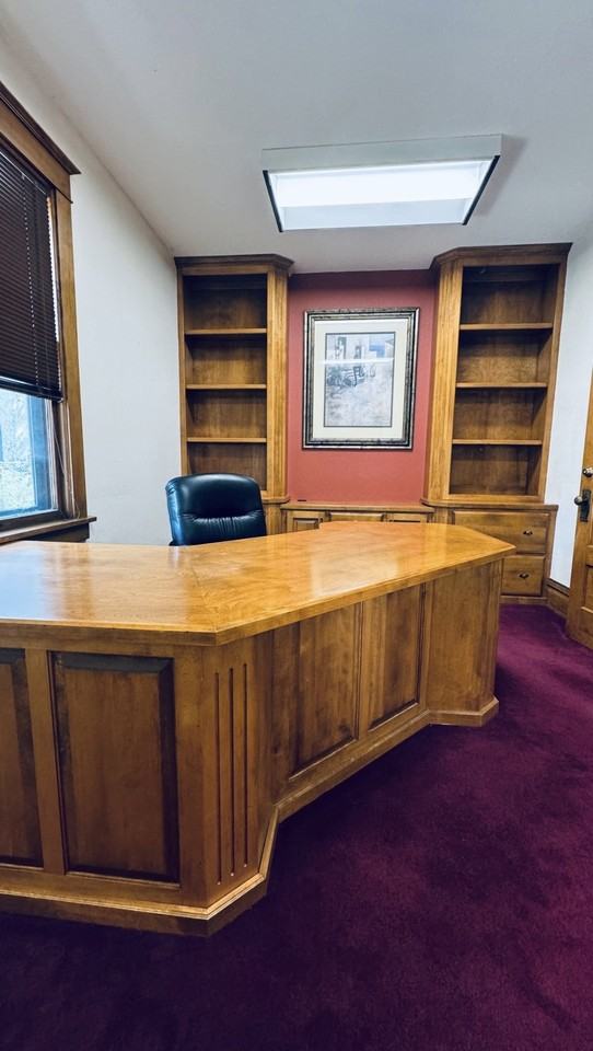 222 Monroe St - Photo 3 of 12