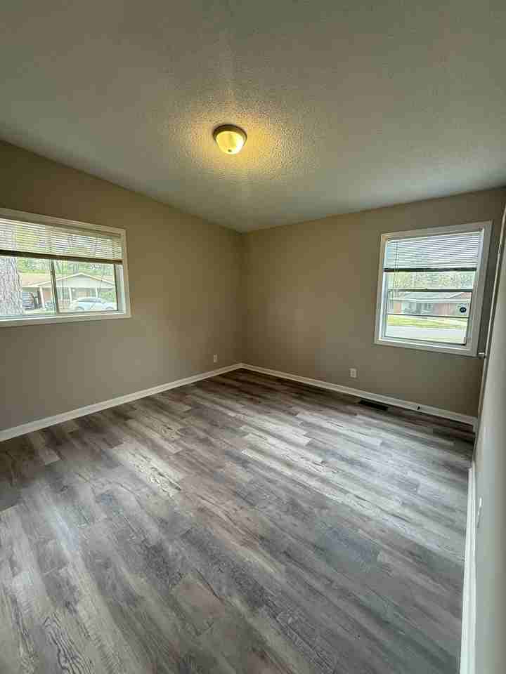 913 Daniel Cir #1 - Photo 7 of 10