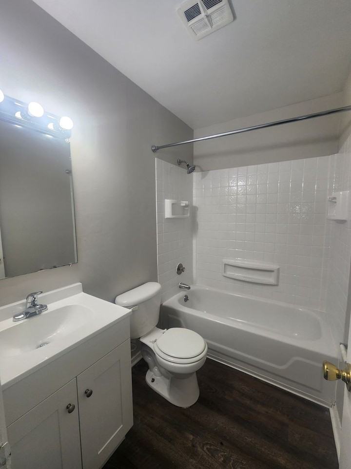 4701 Lakeside Dr - Photo 6 of 6