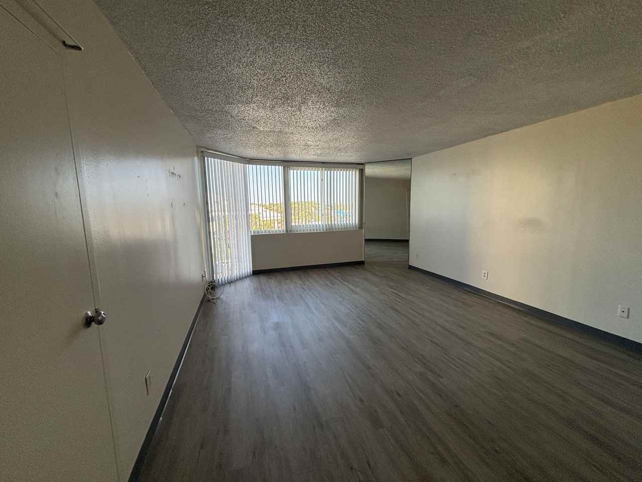 8817 Thomas Dr #404 - Photo 7 of 35