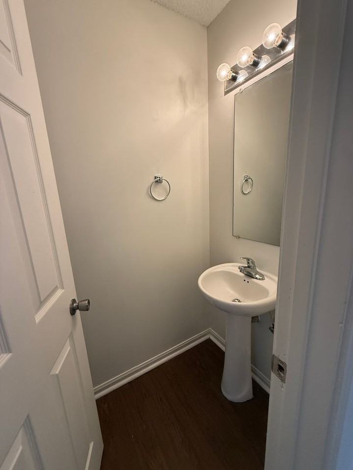 Hillsdale Place - Photo 6 of 23