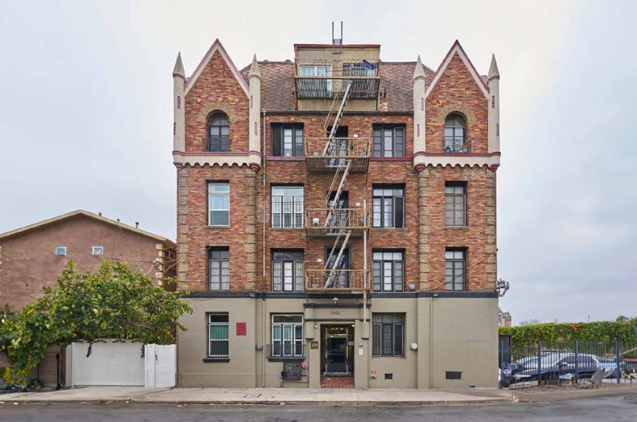 Studios available in East Hollywood, Los Angeles - Photo 6 of 6