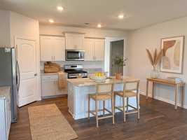 featured image of 50 Meadowland Ln