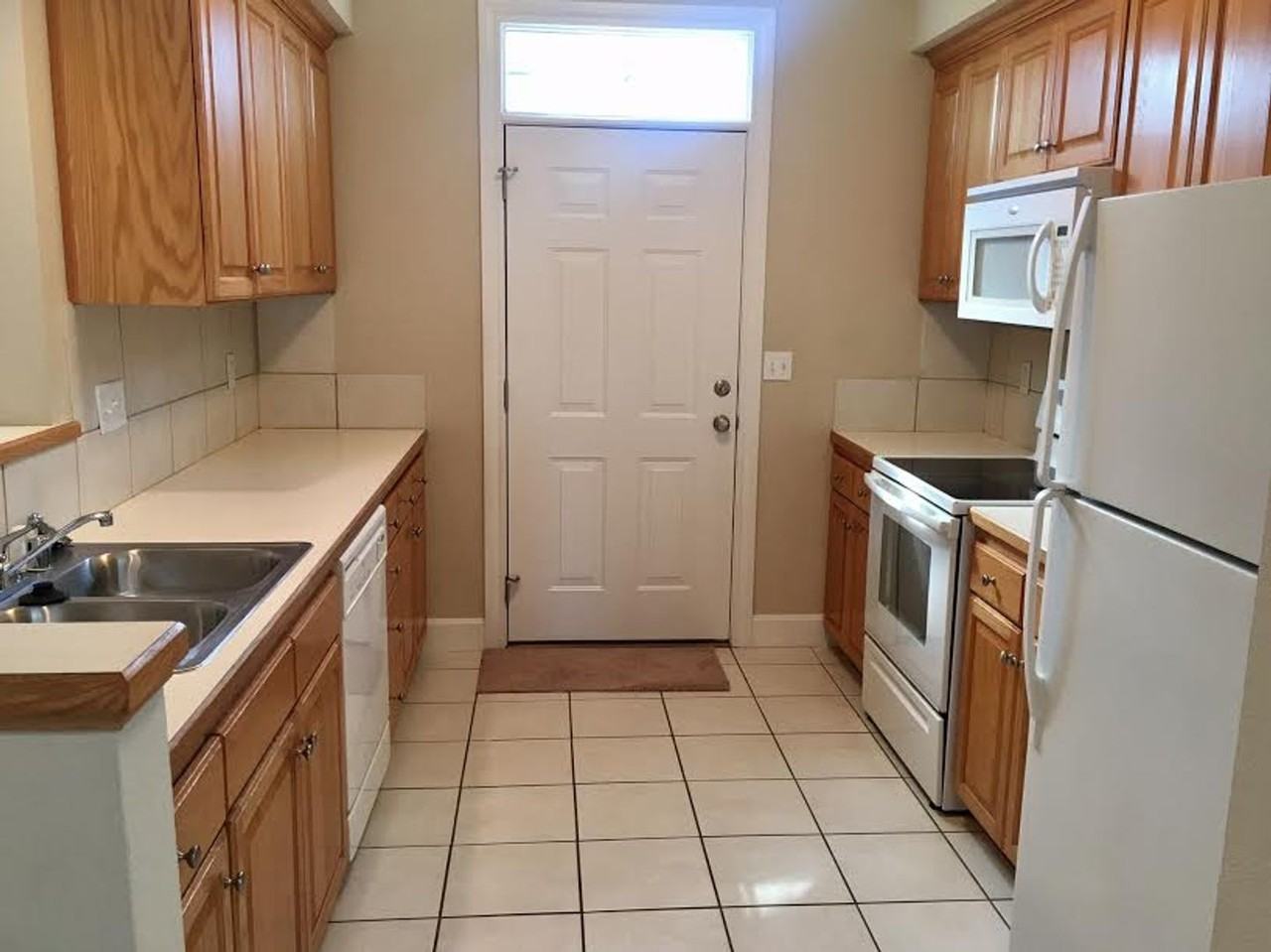 6362 Lakeside Ln - Photo 7 of 23