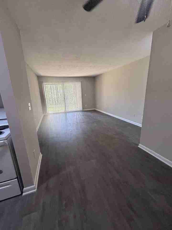 405 Orchard Trace Ln #4 - Photo 4 of 13