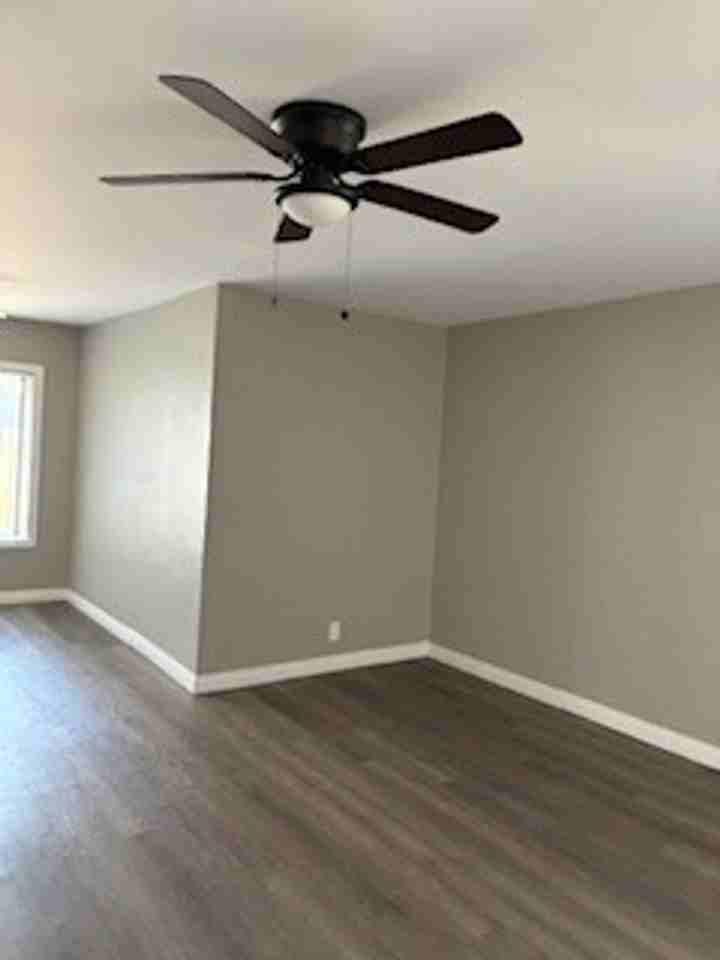 4046 Coco Ave Properties LLC - Photo 5 of 18