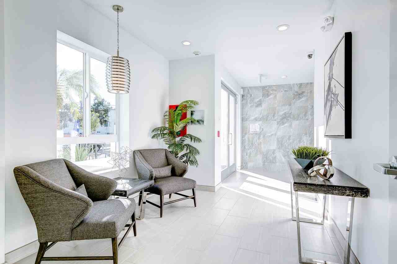 MODERNO North Hollywood - Photo 5 of 50