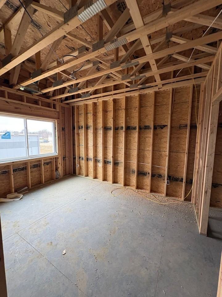 Salem Ridge Apartments - Photo 6 of 24