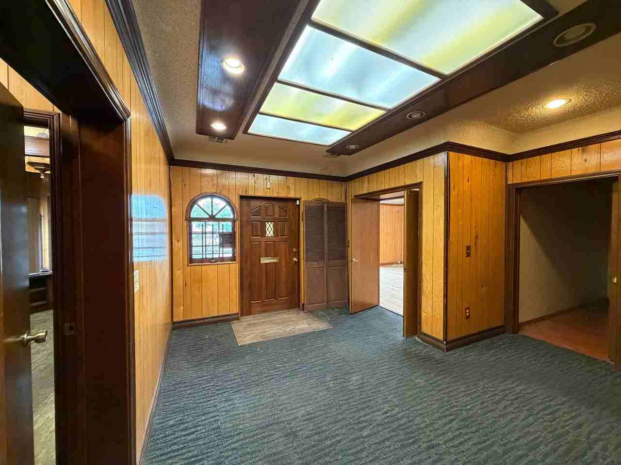 4443 Maine Ave - Photo 5 of 23