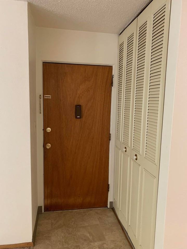Edgewood Arms - Photo 2 of 12