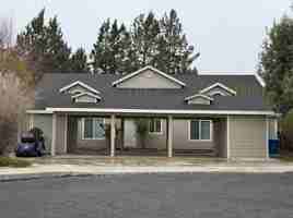 featured image of 2965 Ne Worthington Ct #2