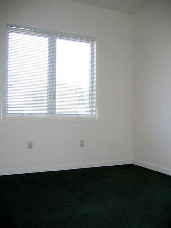 2185 Dwight Way #1 - Photo 4 of 7