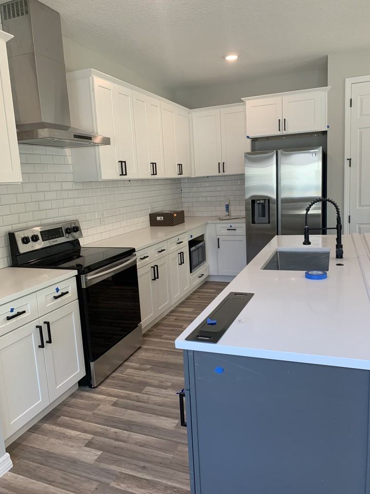 1034 Herman Avenue - Photo 2 of 12