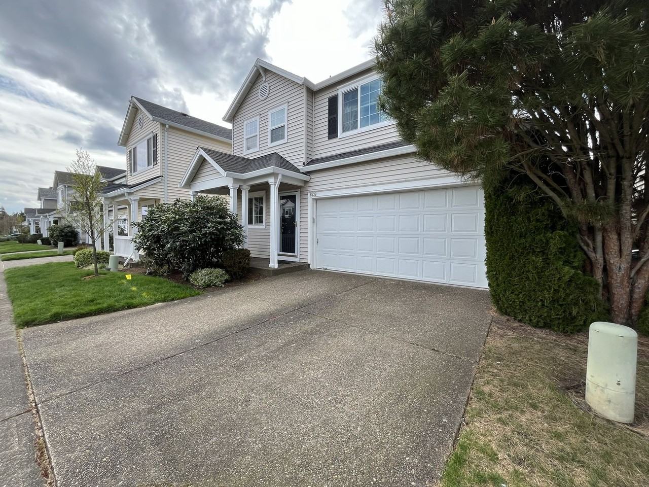 6539 Nw Mcgregor Ter - Photo 2 of 45
