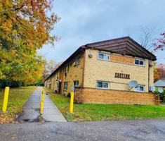 featured image of 2302 W Galbraith Rd