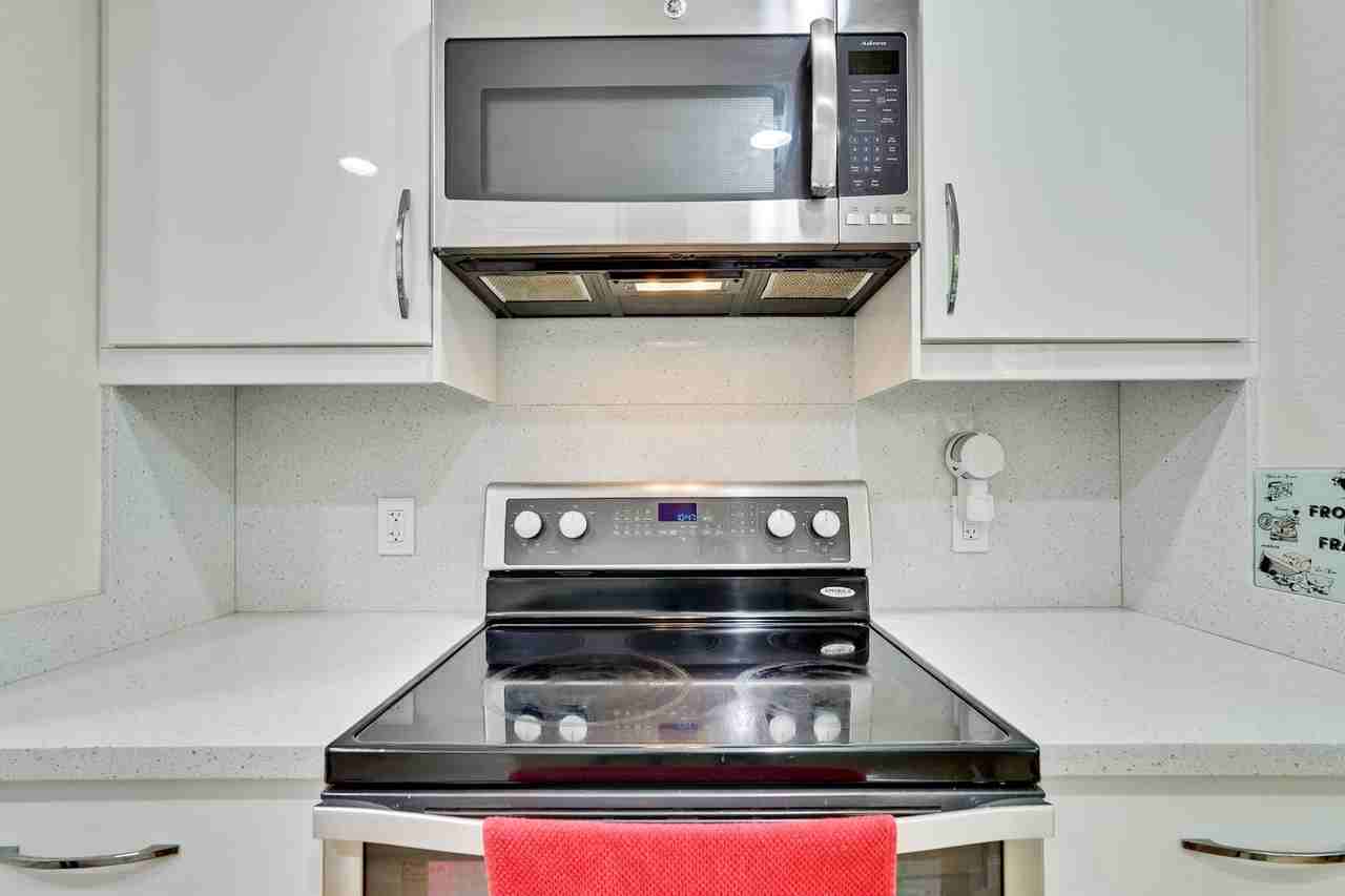 505 Cypress Point Dr - Photo 6 of 50